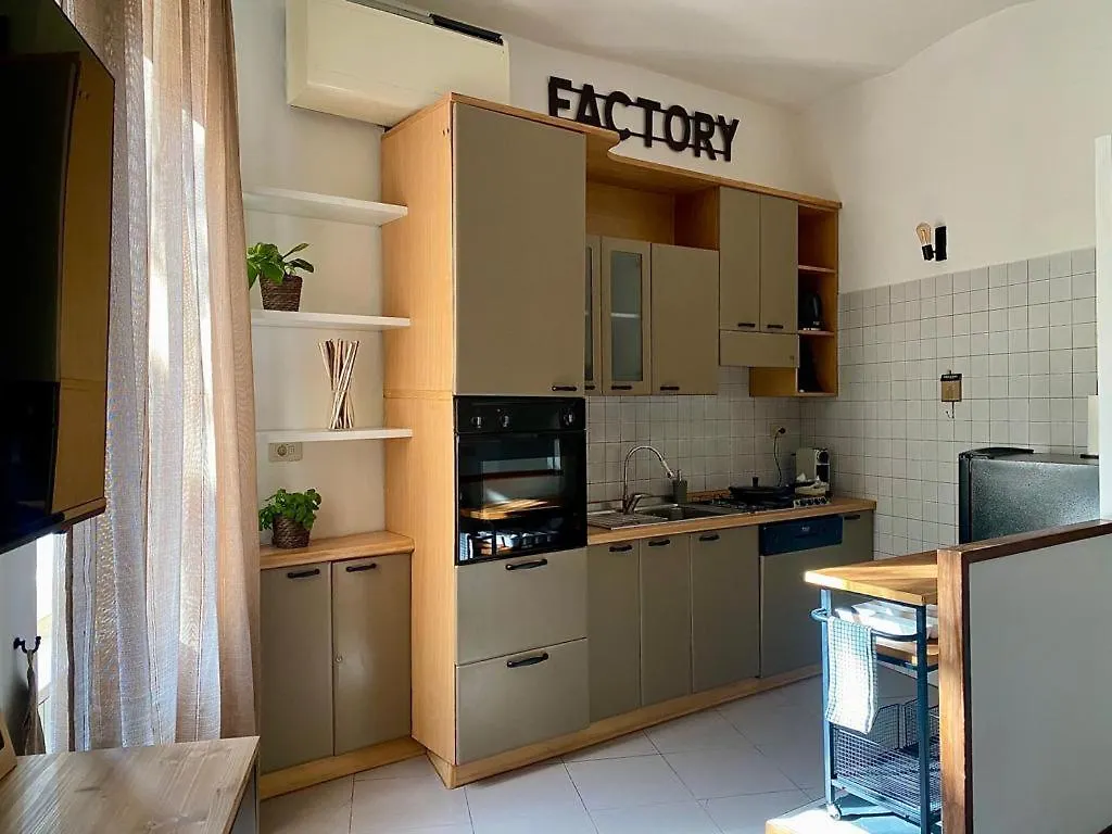 Two-Room Apartment Larocca-Trastevere Řím